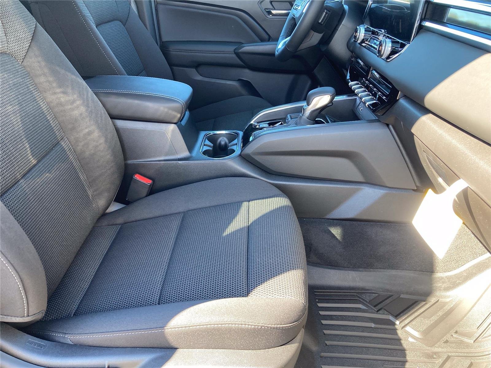 New 2026 Onyx Black GMC Elevation image 31