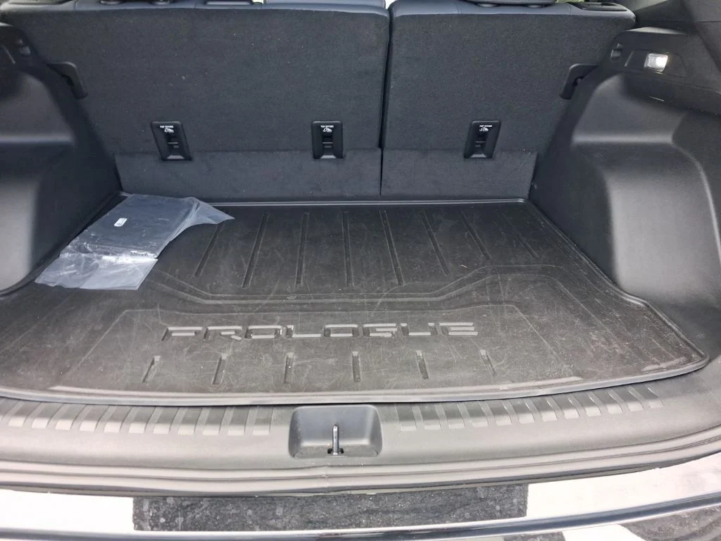 Used 2024  Honda Touring image 11
