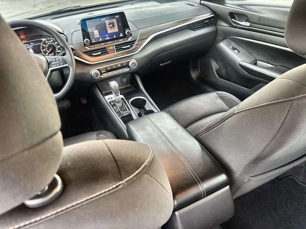 Used 2024 Black Nissan 2.5 SV image 20