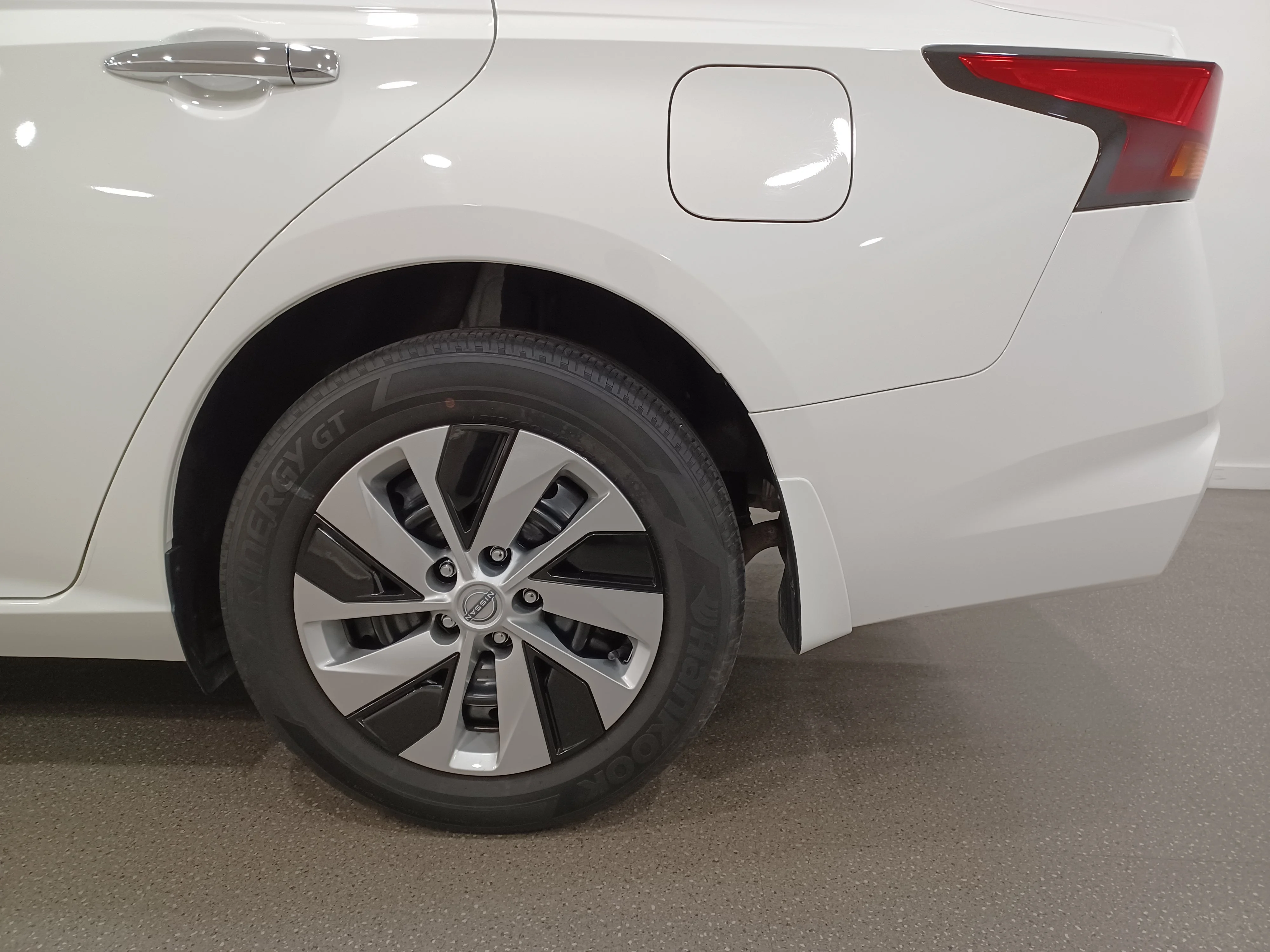 Certified Used 2023 Glacier White Nissan S AWD*Glacier White | Remote Start | Htd Seats | Blind Spot Detection | Park Assist image 19