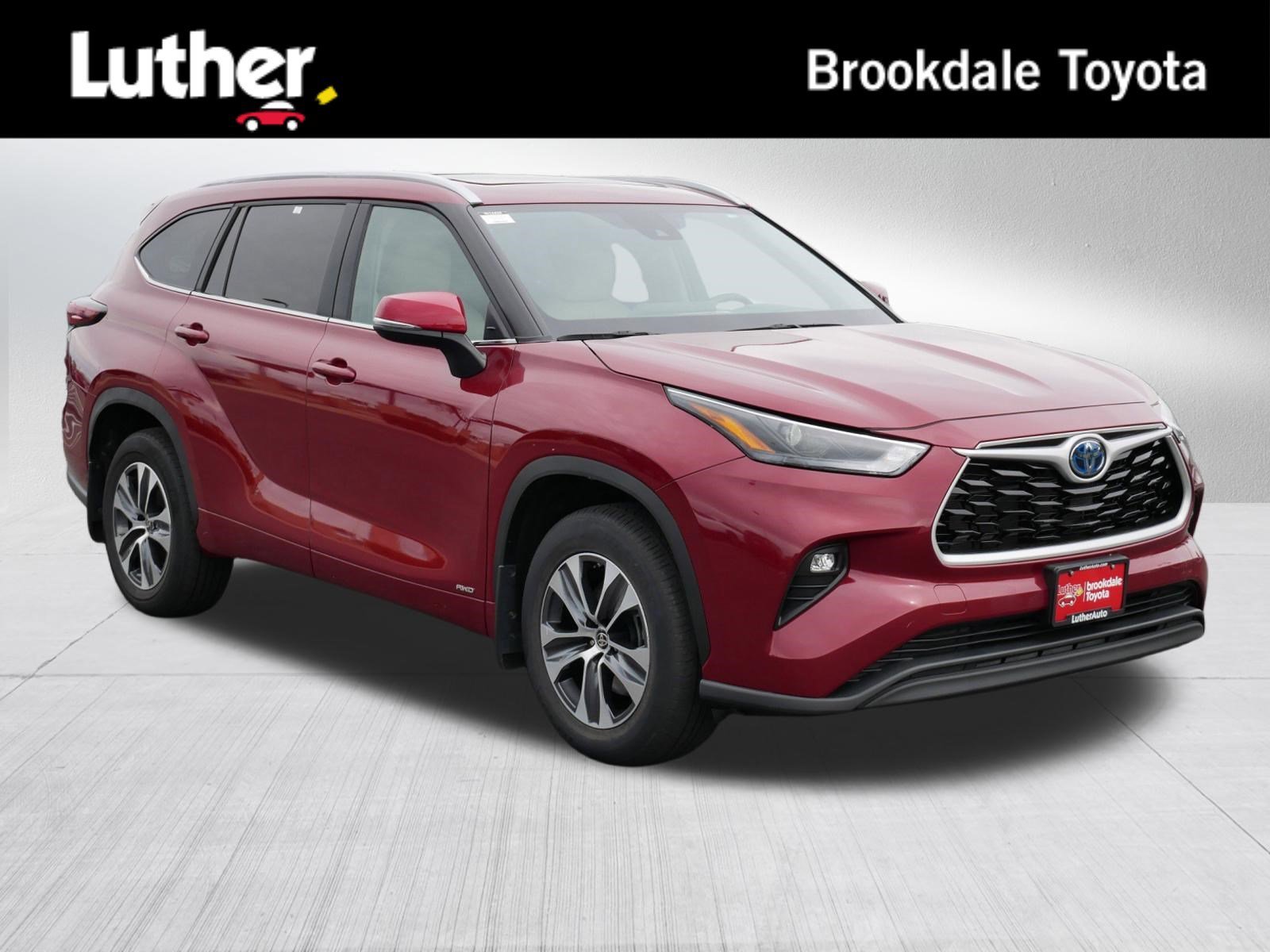 2024 Toyota Highlander Hybrid XLE AWD's photo