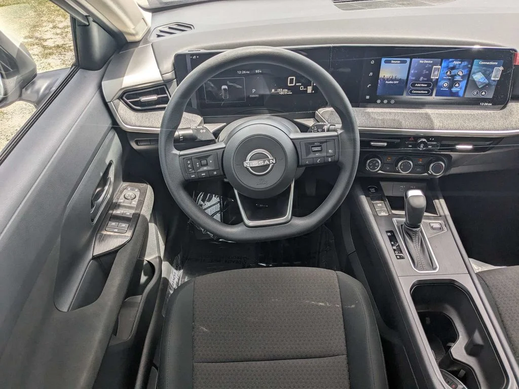 Used 2026 White Nissan S image 14