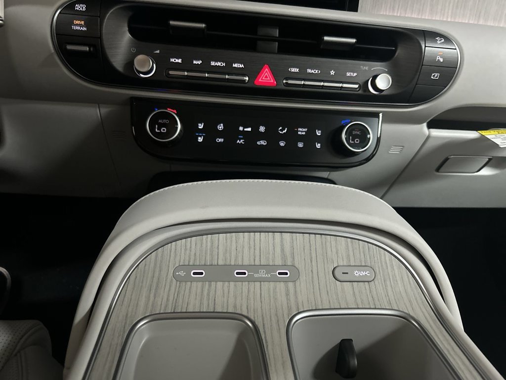New 2026 Abyss Black Hyundai Calligraphy AWD image 27