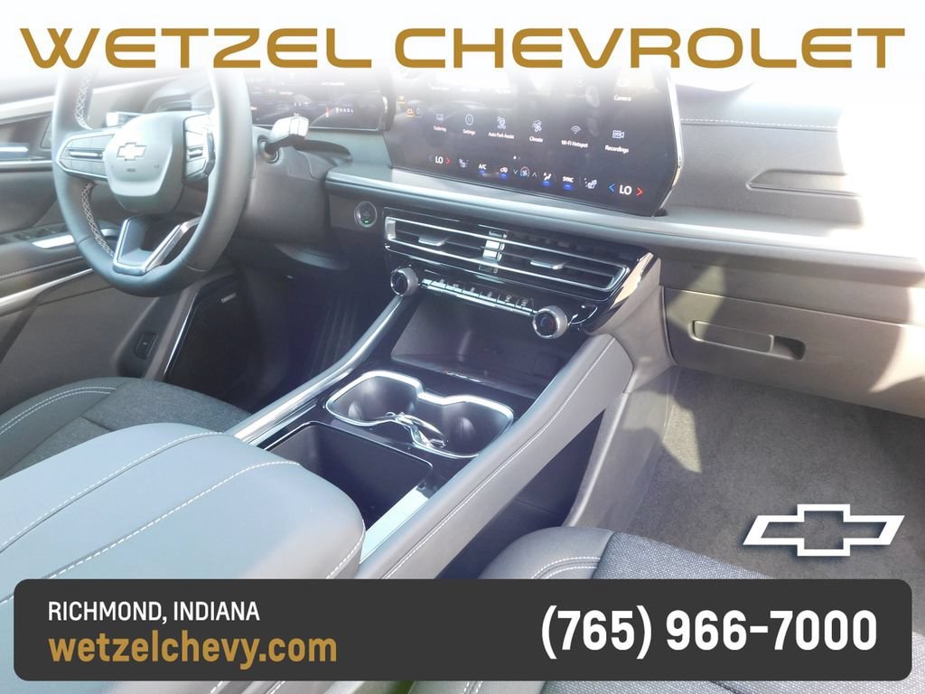2027 Chevrolet Traverse LT - Photo 18