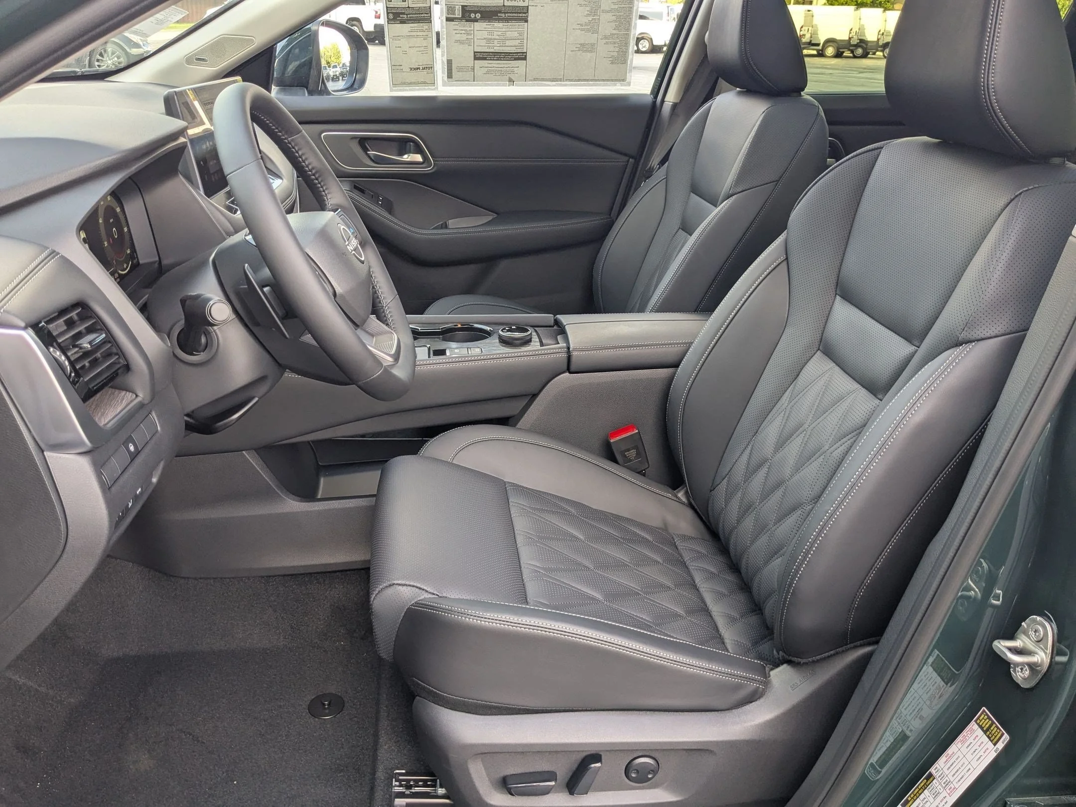 New 2026 Obsidian Green Pearl Nissan Platinum image 12