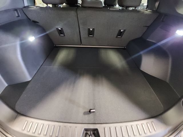 New 2026 Summit White Chevrolet LT image 16