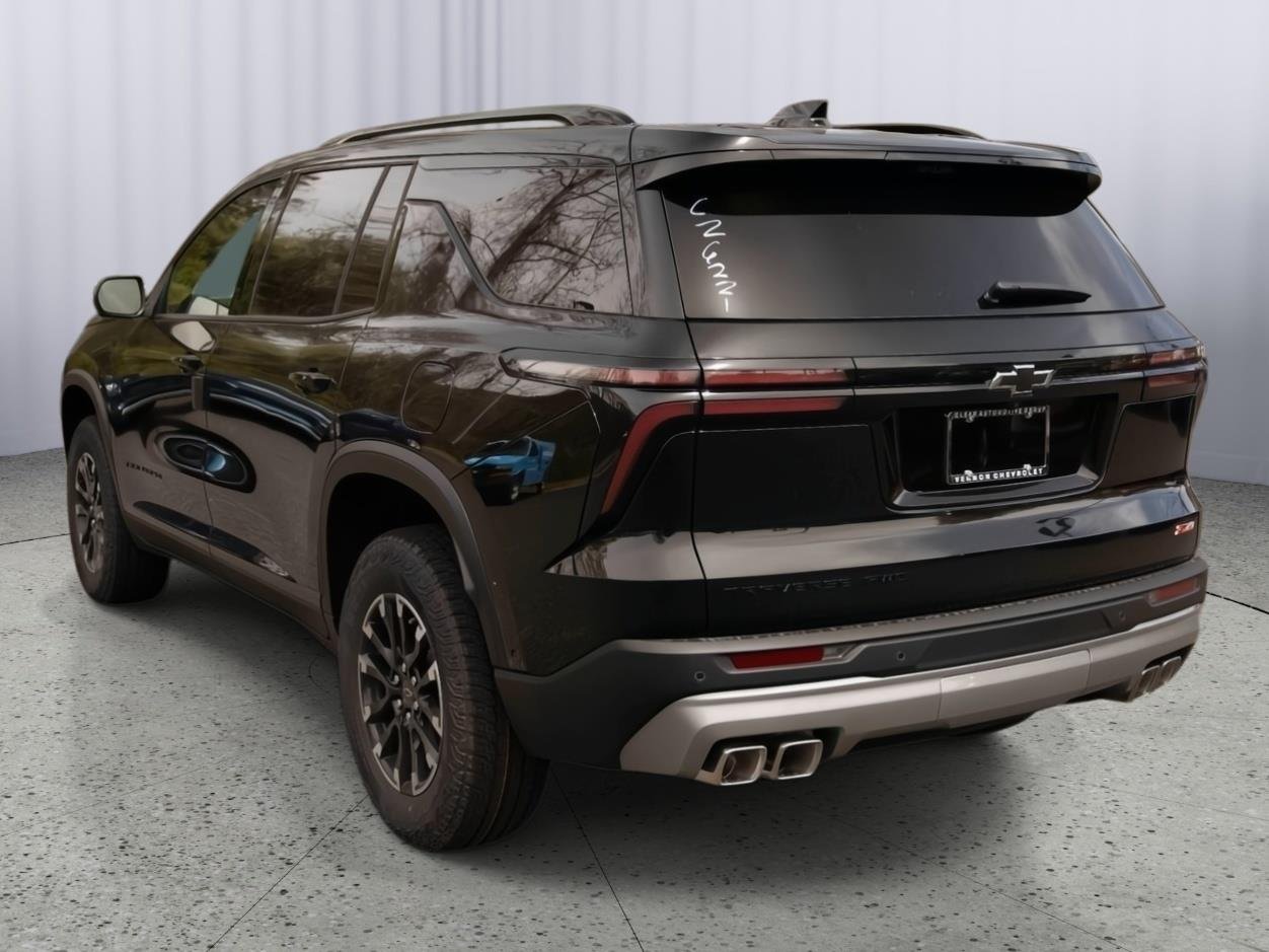 2026 Chevrolet Traverse Z71 - Photo 5