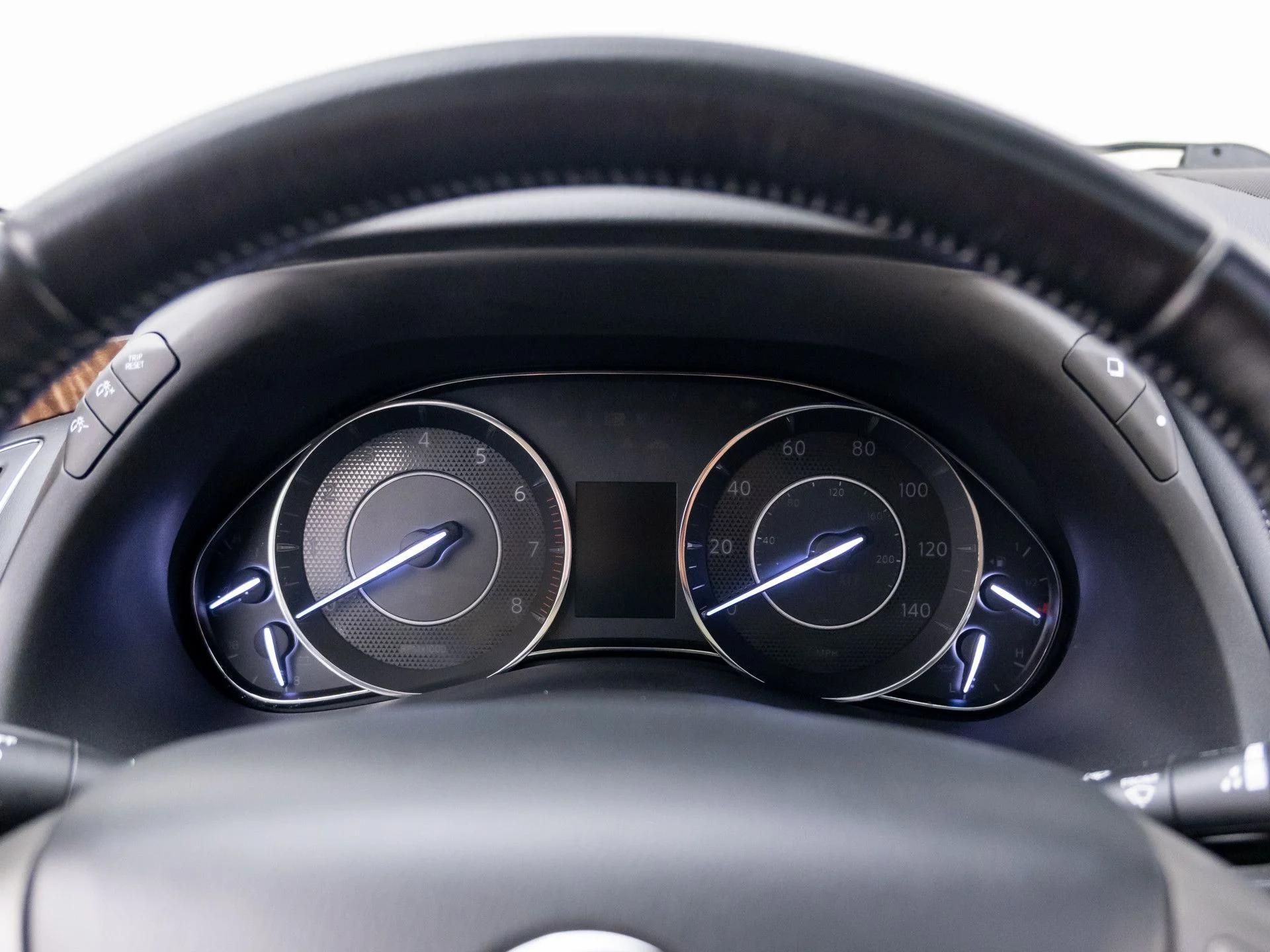 Used 2019 Blue Nissan Platinum image 28