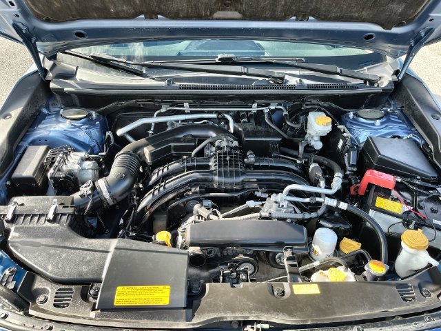 Used 2022  Subaru Premium image 19