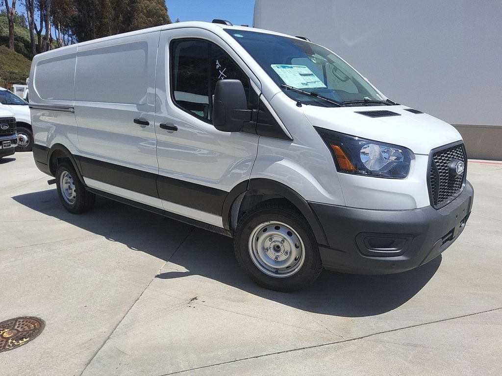 New 2026 White Ford Base image 19