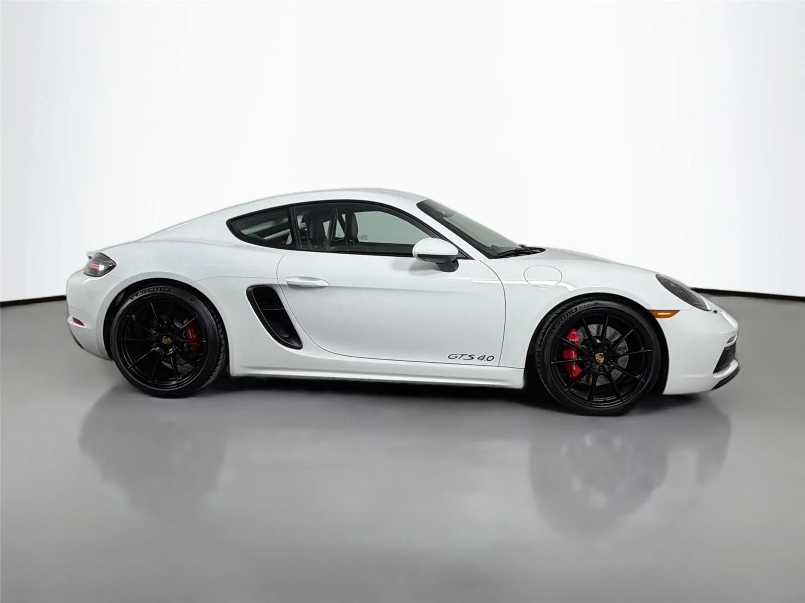 Certified Used 2025 White Porsche GTS 4.0 image 8