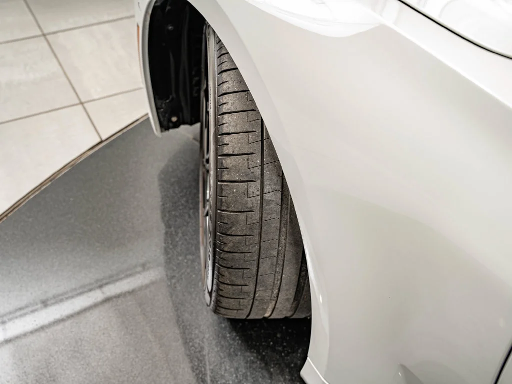 Used 2025 Alpine White BMW  image 50