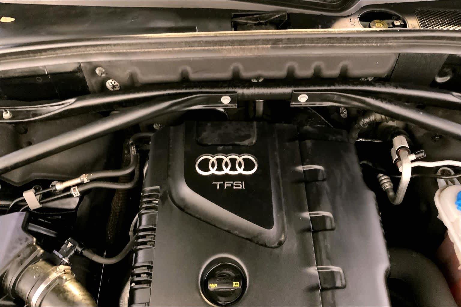 Used 2017 Brilliant Black Audi Premium image 31
