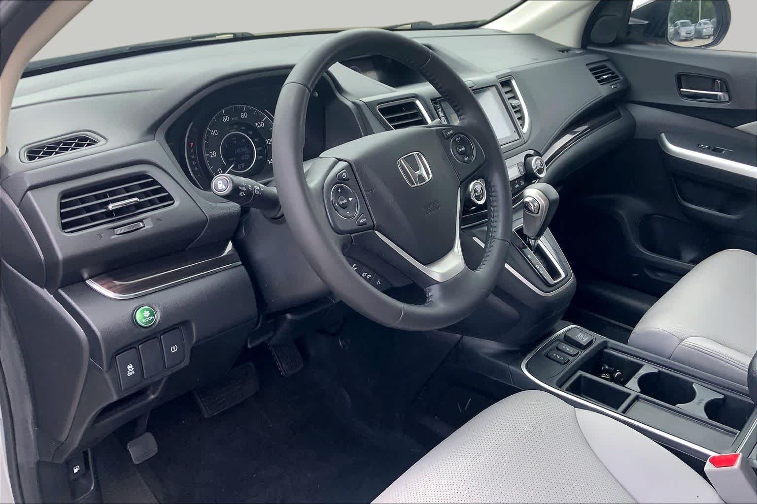 Used 2016 Alabaster Silver Metallic Honda EX-L image 17