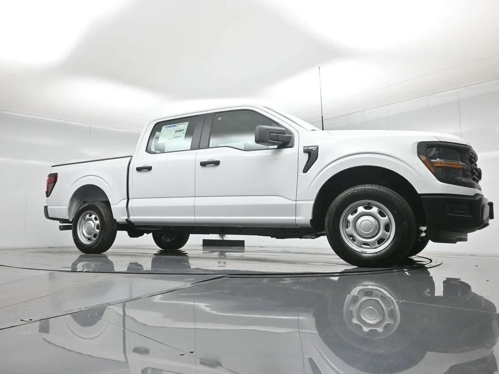 New 2026 Oxford White Ford XL image 43