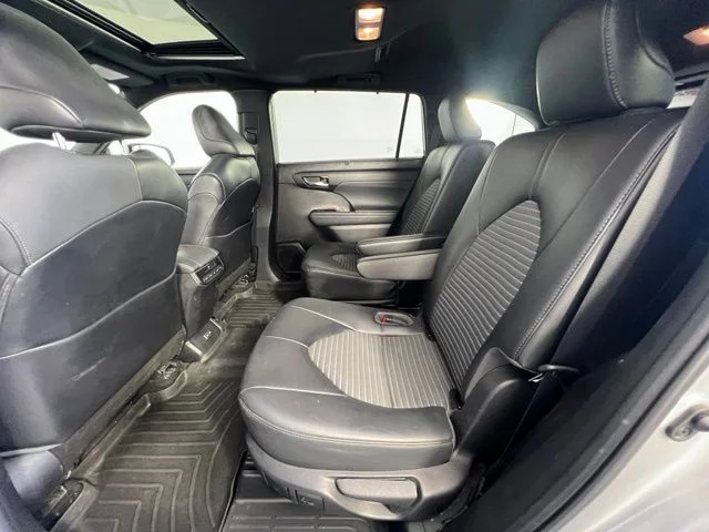 Used 2022 Silver Toyota XSE image 13