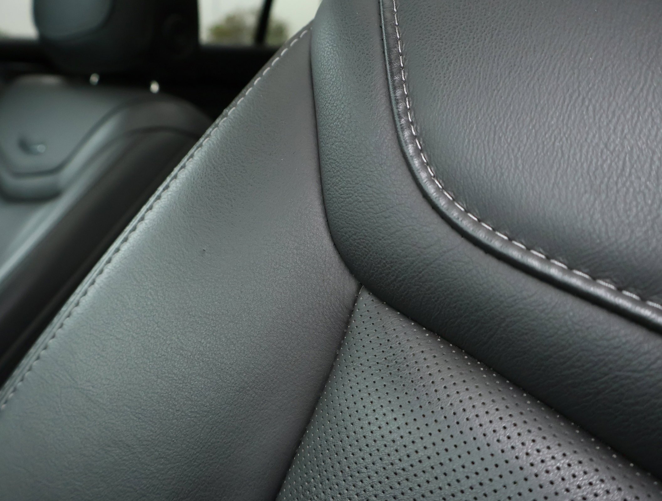 2024 Cadillac XT6 Sport - Photo 13