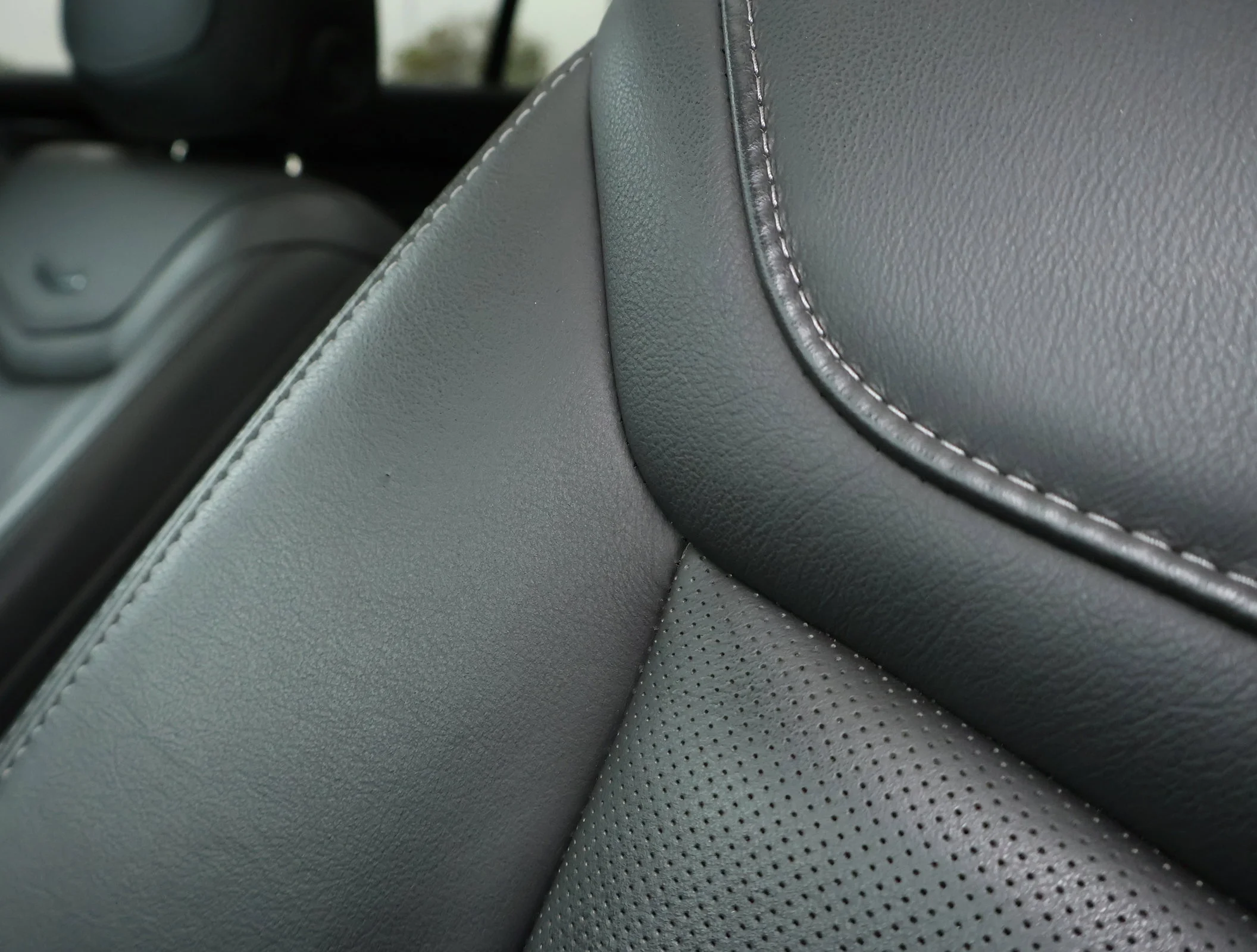 2024 Cadillac XT6 Sport - Photo 13