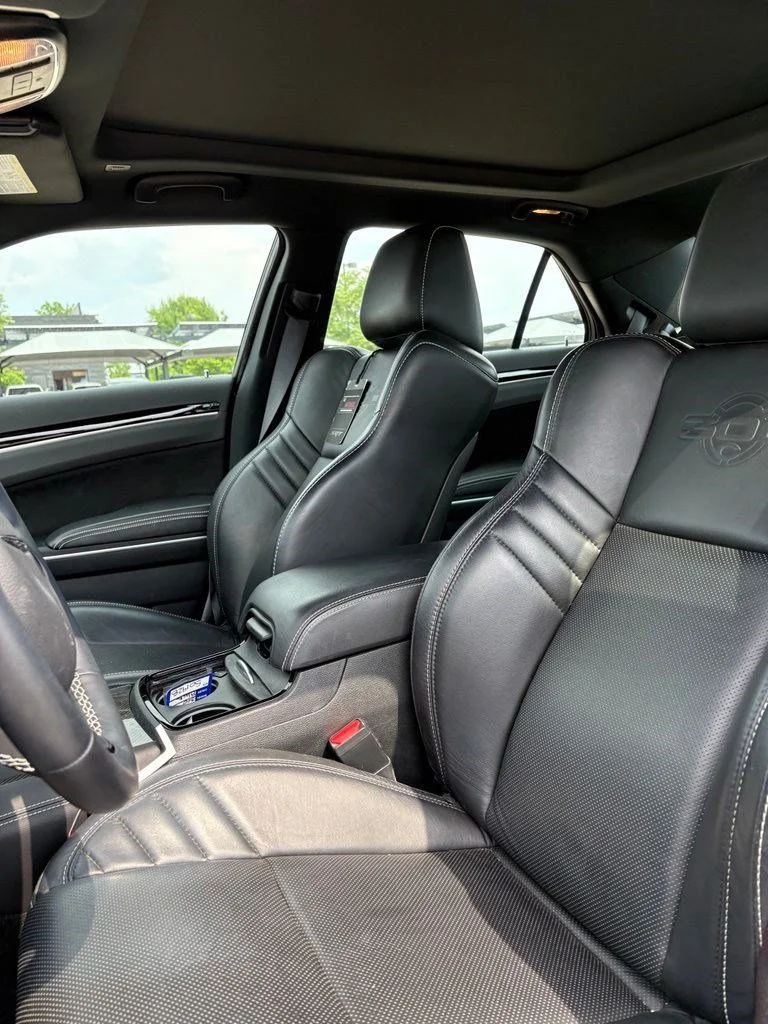 Used 2023 Black Chrysler C image 9