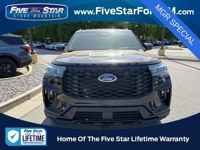 New 2026 Agate Black Metallic Ford ST-Line image 3