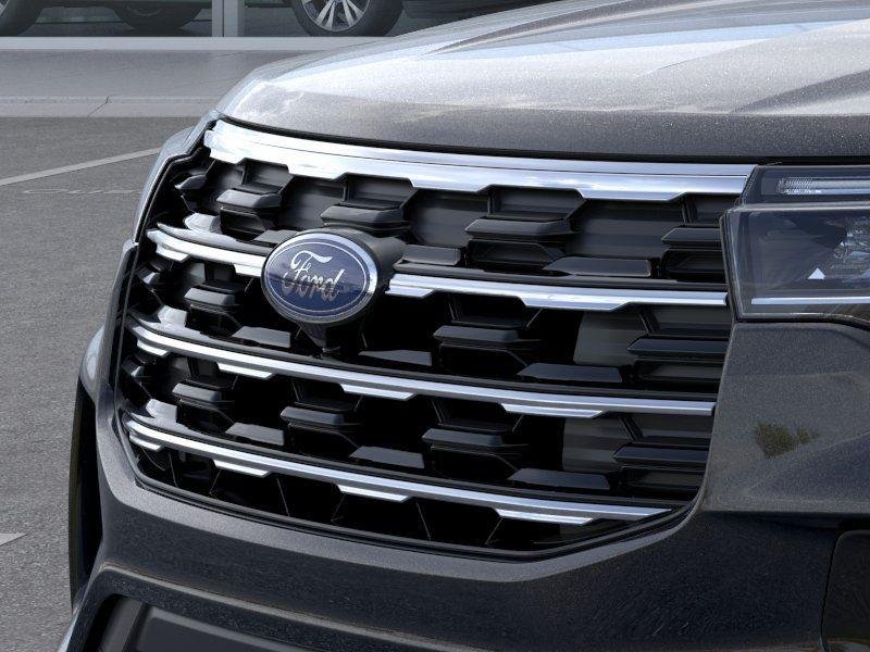 Used 2026 Agate Black Metallic Ford Active image 17