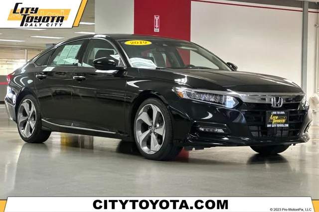 2019 Honda Accord Touring 2.0T