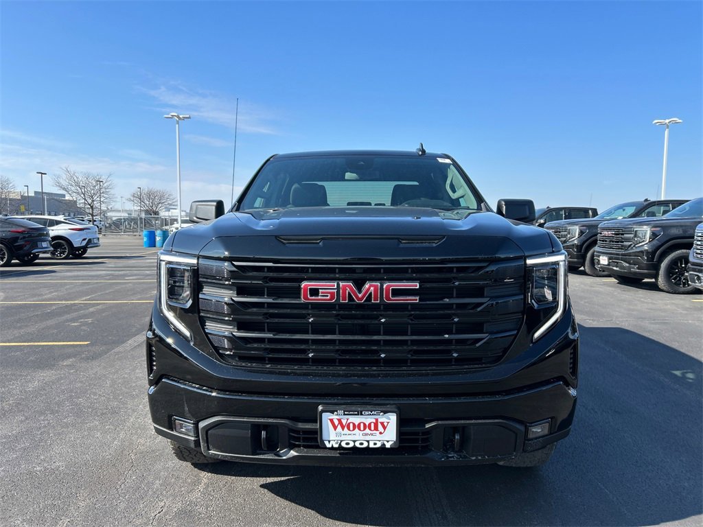 2026 GMC SIERRA - Image 2