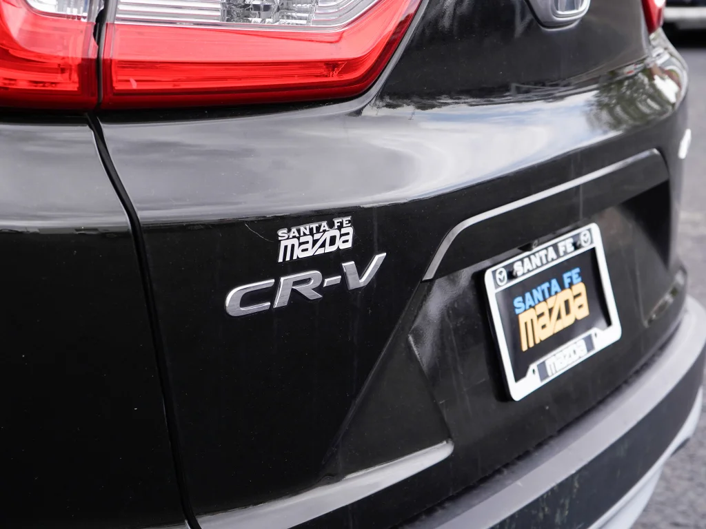 Used 2017 Dark Olive Metallic Honda EX-L image 7