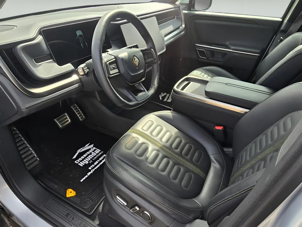 Used 2024 Grey Rivian Adventure image 18