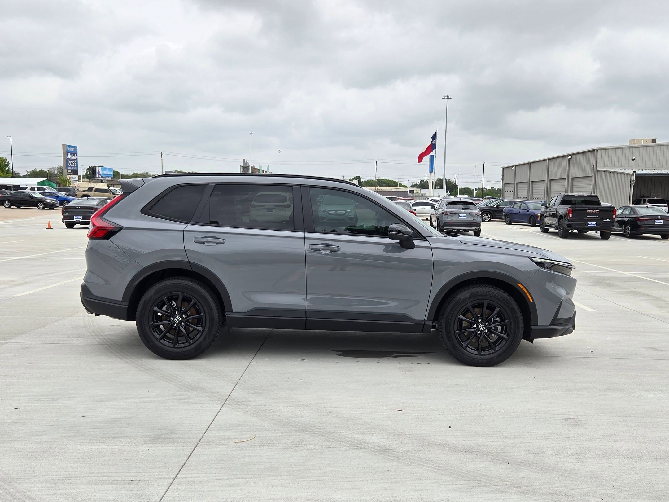 New 2026 Urban Gray Pearl Honda Sport-L image 2