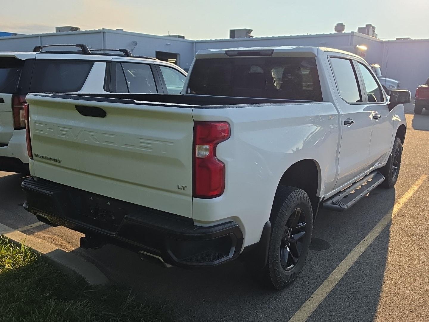 Used 2021 Silver Ice Metallic Chevrolet LT Trail Boss image 3