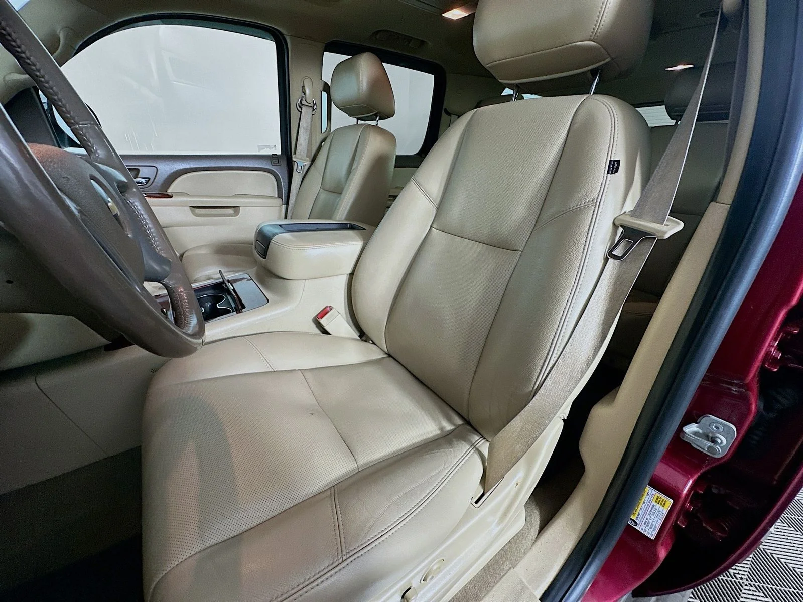 Used 2010 Red Jewel Tintcoat Chevrolet LTZ image 22
