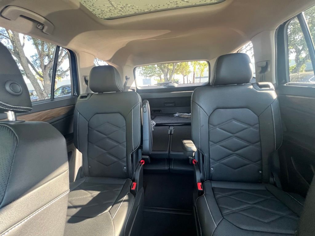 New 2026 Black Volkswagen SE w/Technology image 13