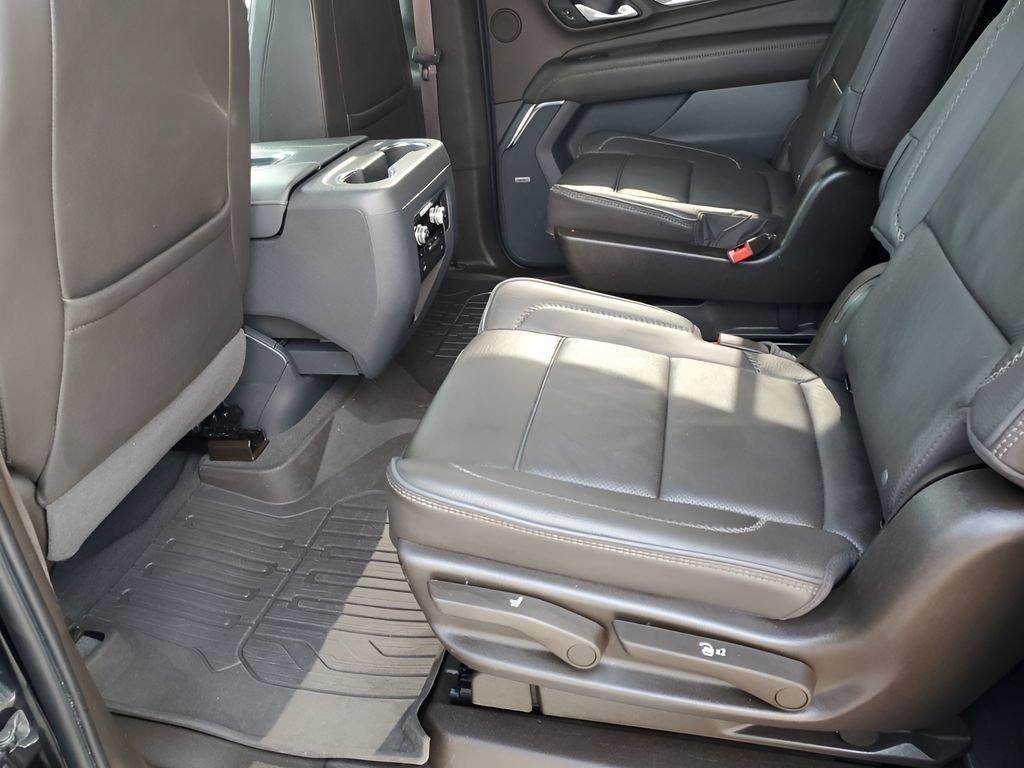 2023 GMC Yukon XL Denali - Photo 25