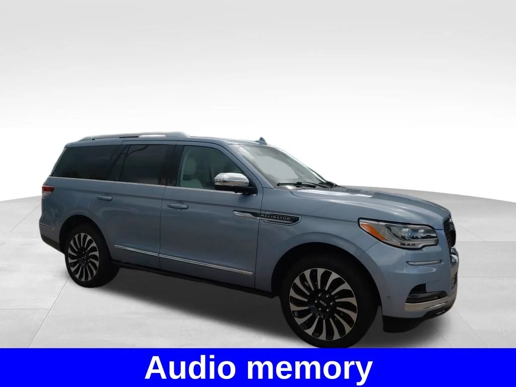 Used 2024 Crystal Blue Metallic Lincoln Black Label image 7
