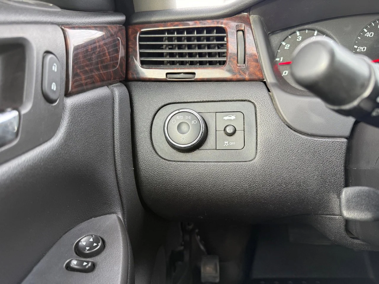 2014 Chevrolet Impala 1FL - Photo 28