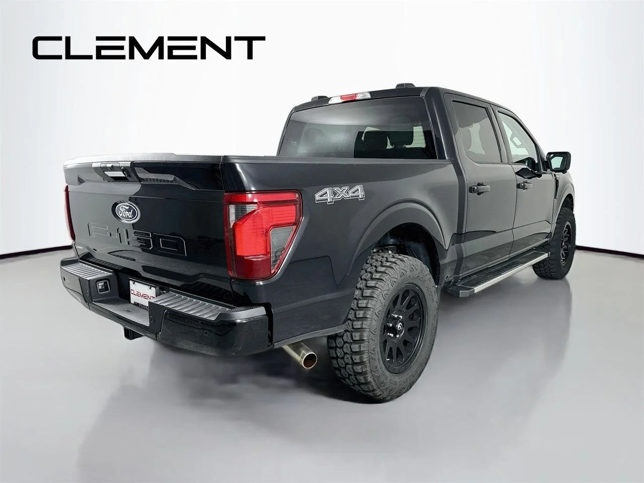 Used 2024 Black Ford XLT image 7