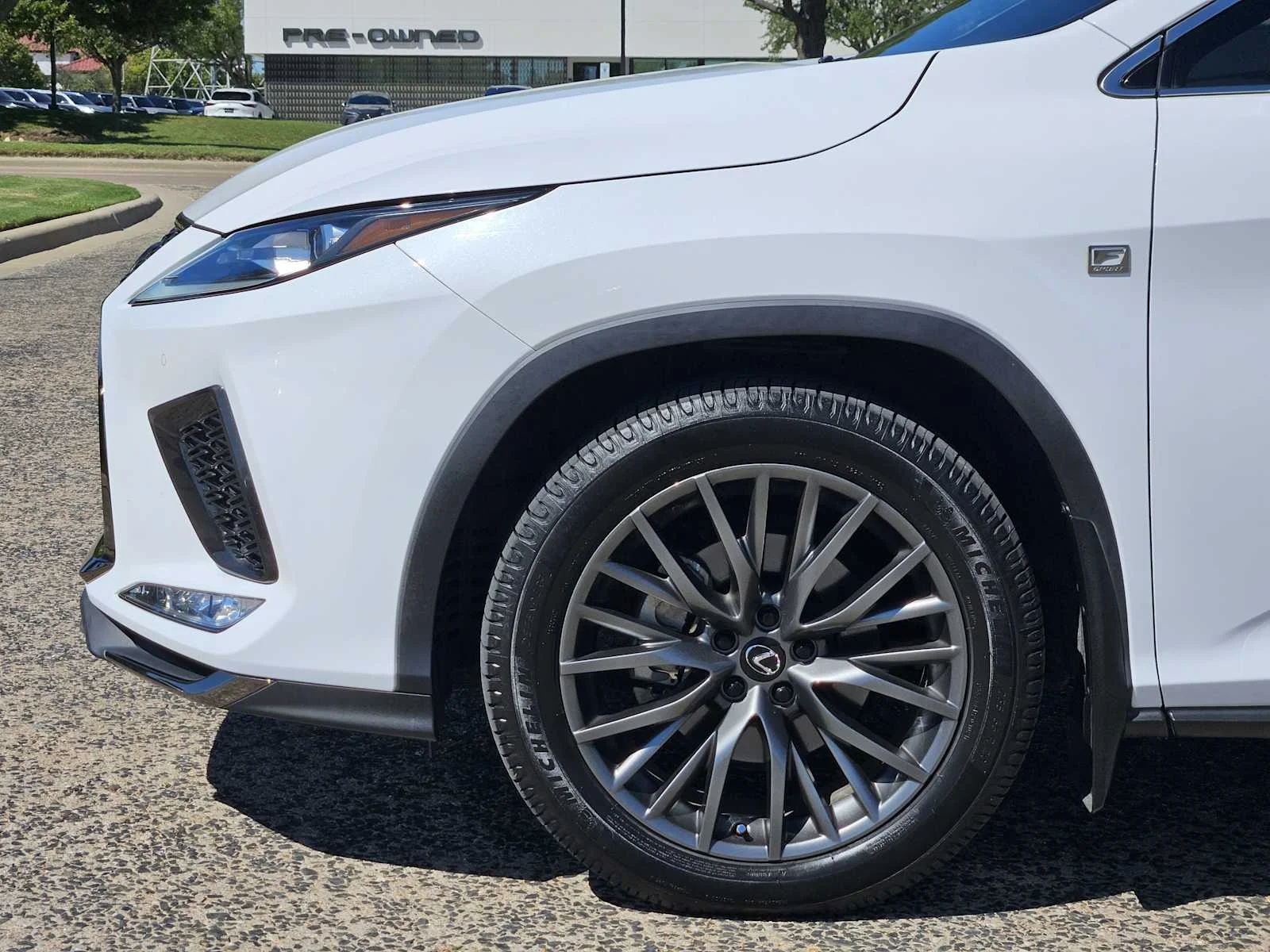 Certified Used 2022 ULTRA WHITE Lexus F SPORT Handling image 5