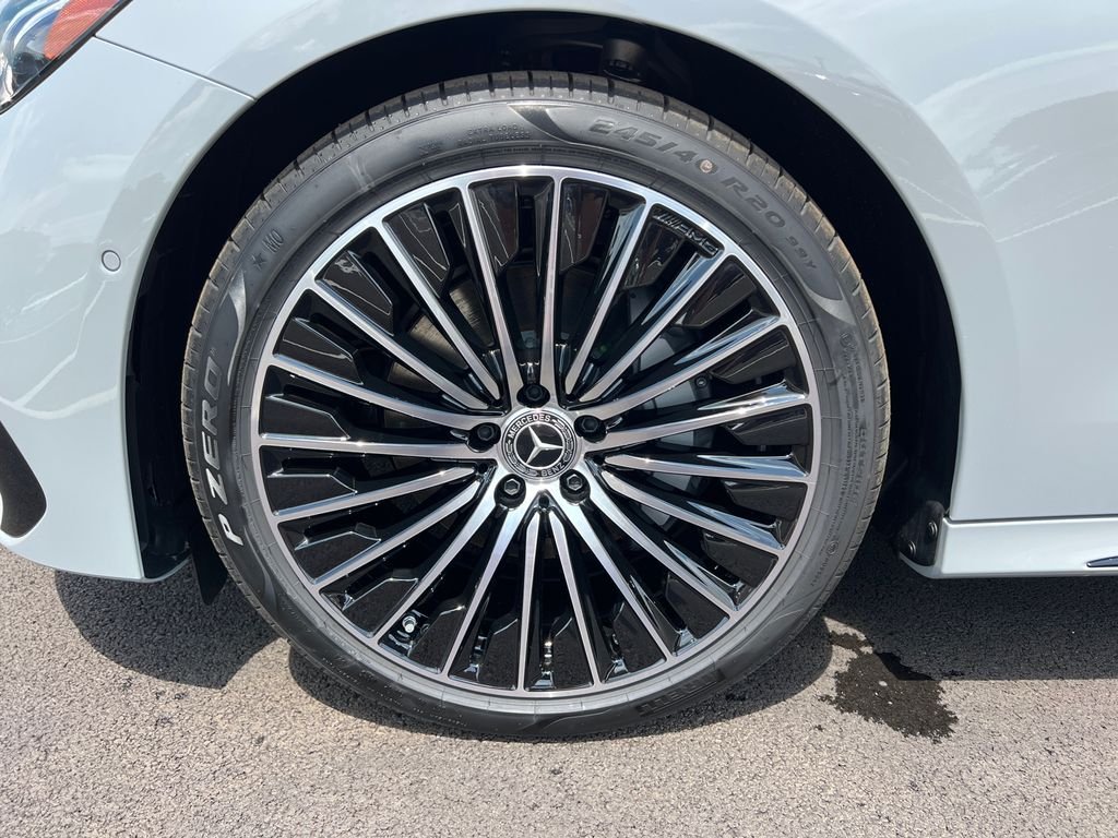 New 2026 MANUFAKTUR Alpine Grey Mercedes-Benz E 350 image 31