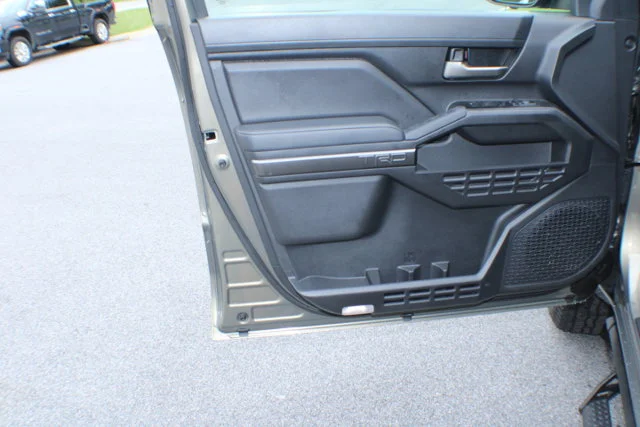Used 2025 BROWN Toyota  image 6