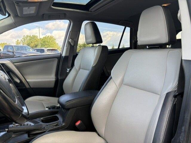 Used 2018 Ruby Flare Pearl Toyota Limited image 7