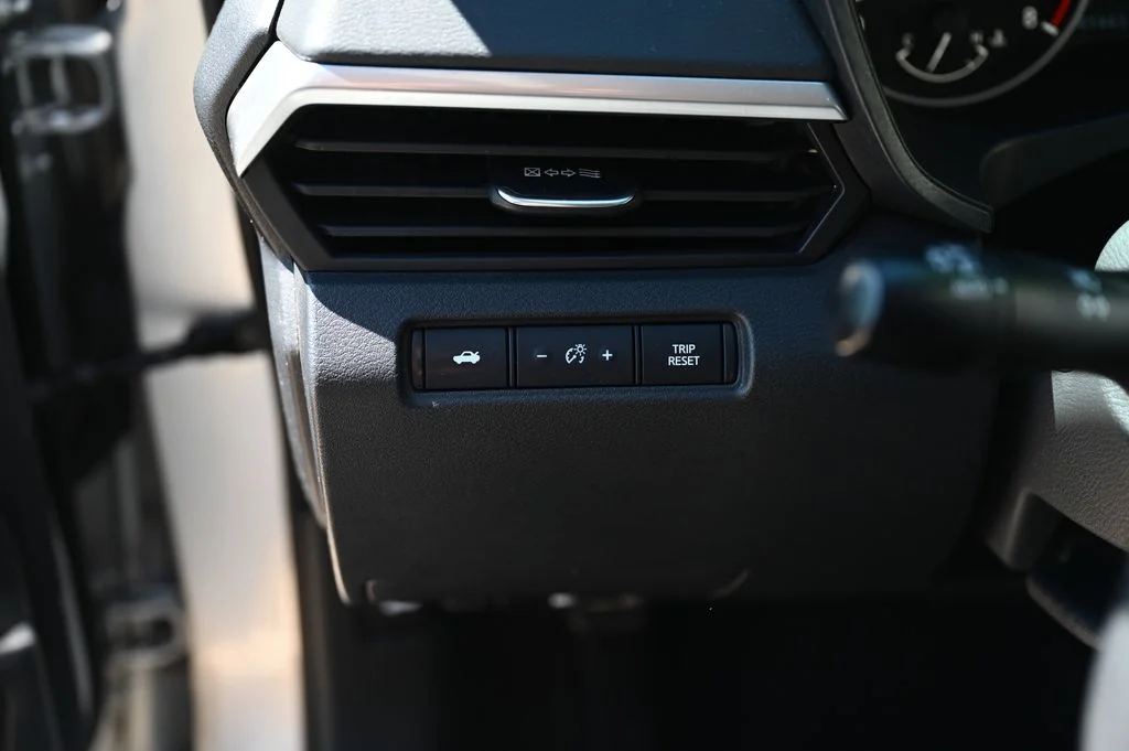 2022 Nissan Altima SR - Photo 13