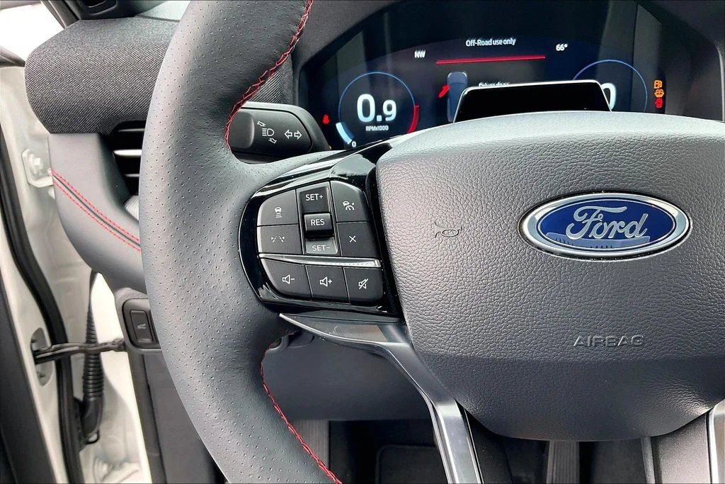 New 2026 Star White Metallic Tri-Coat Ford ST-Line image 17