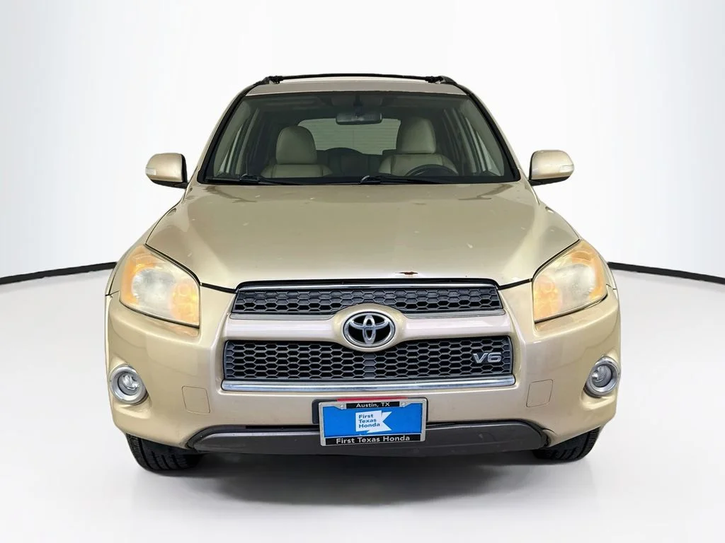 Used 2009 Sandy Beach Metallic Toyota Limited image 2