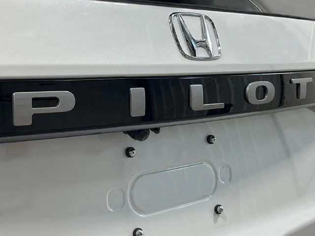 New 2026 Platinum White Pearl Honda Elite image 10
