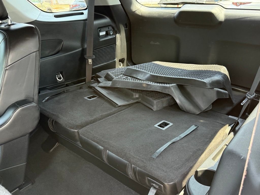 Used 2023 Silver Ford XLT image 29
