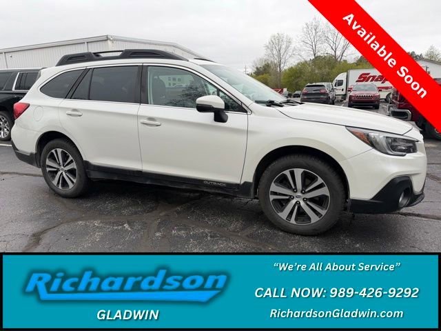 2018 Subaru Outback 2.5i Limited's photo