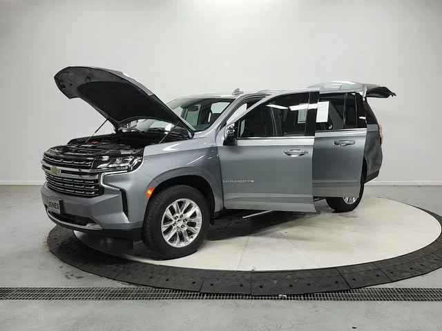 Used 2023 Sterling Gray Metallic Chevrolet Premier image 12