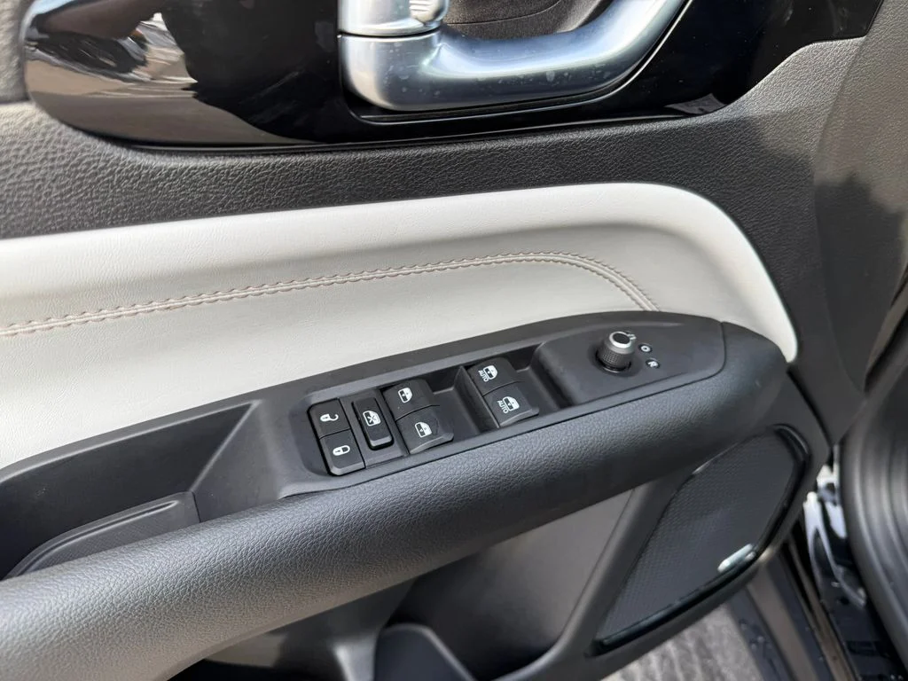 2026 Jeep Compass Limited - Photo 17
