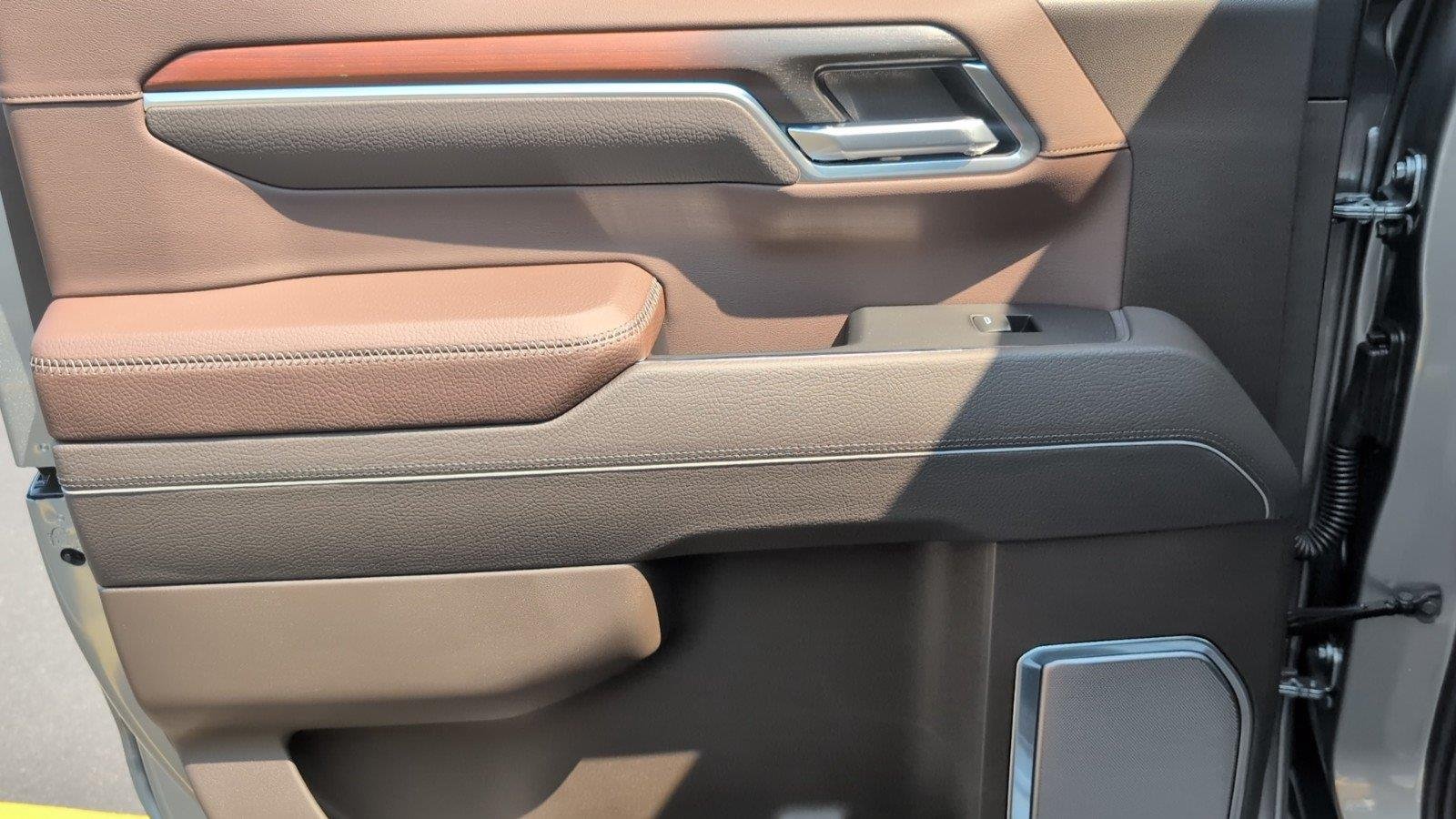 New 2026 Sterling Metallic GMC Denali image 38